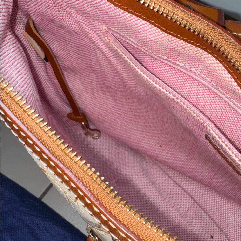 Dooney & Bourke Croc Embossed Shoulder Bag Cream Brown Leather Y2K Hobo Bag - Picture 8 of 12
